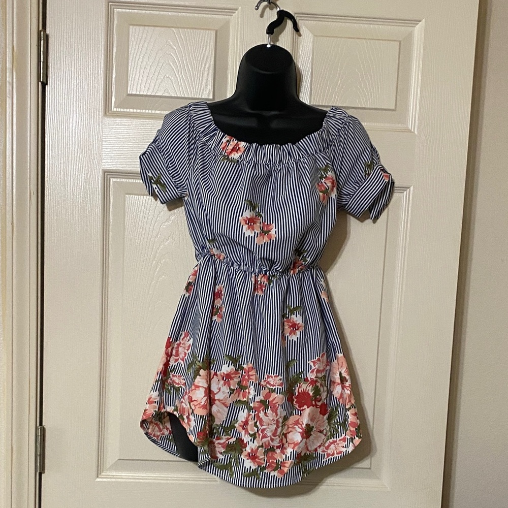 Juniors Blue Striped Floral Off-Shoulder Dress